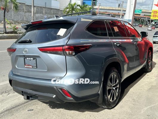 Toyota Highlander Jeepeta en venta