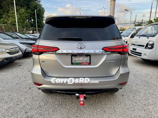 Toyota Fortuner Jeepeta en venta
