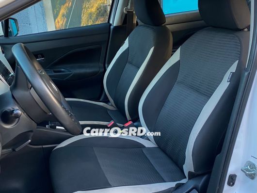 Nissan Versa Carros en venta