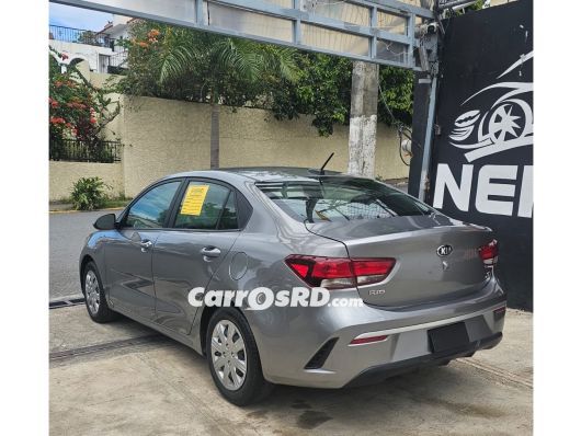 Kia Rio Carros en venta