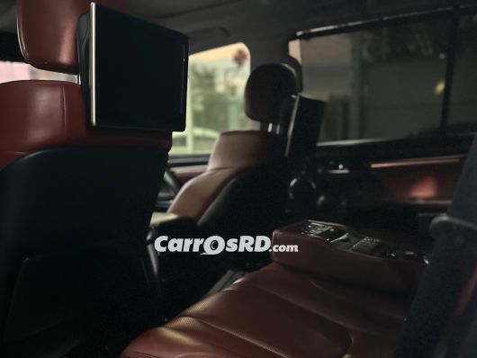 Lexus LX Jeepeta en venta