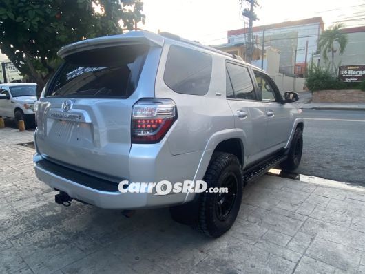 Toyota 4Runner Jeepeta en venta