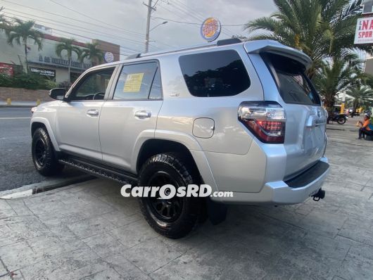 Toyota 4Runner Jeepeta en venta