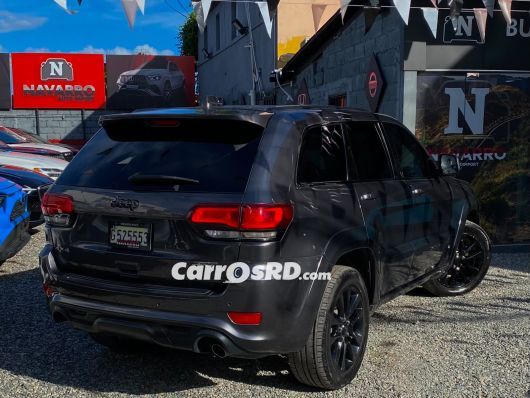 Jeep Grand Cherokee Jeepeta en venta