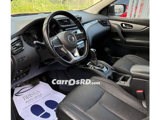Nissan Rogue Sport Jeepeta en venta