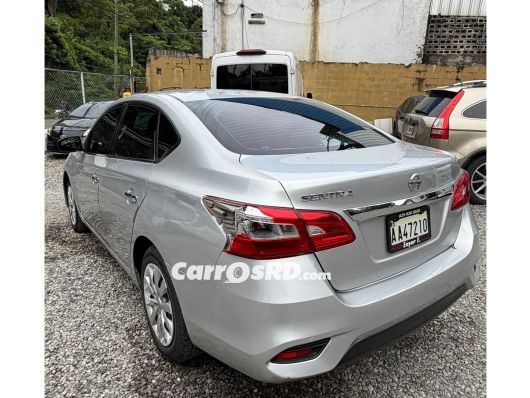 Nissan Sentra Carros en venta