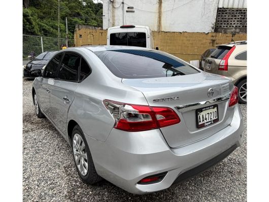 Nissan Sentra EX Saloon