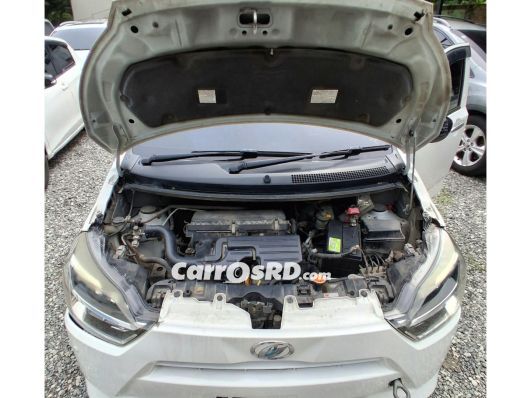 Daihatsu Mira Hatchback en venta