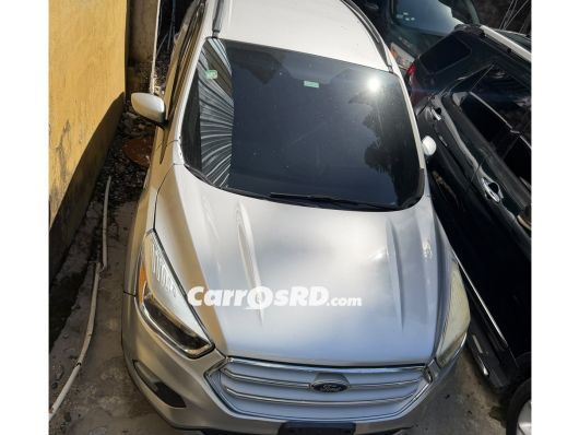 Ford Escape Jeepeta en venta