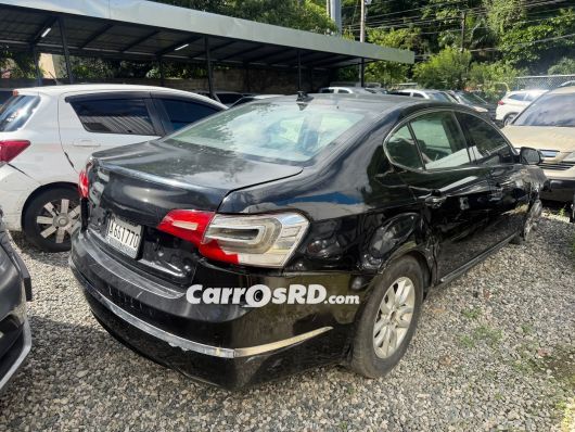 Kia K7 Carros en venta