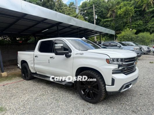 Chevrolet Silverado Camioneta en venta