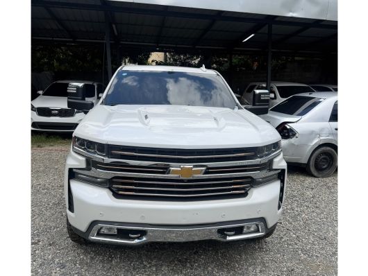 Chevrolet Silverado High Country