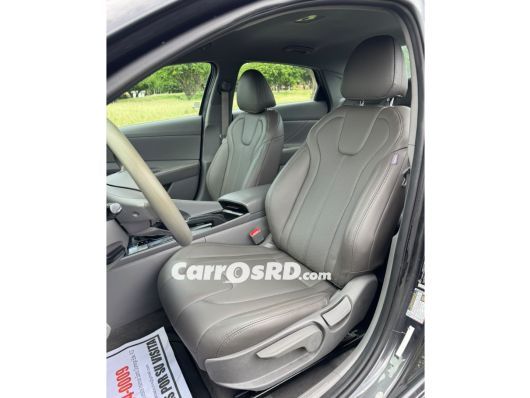 Hyundai Elantra Carros en venta