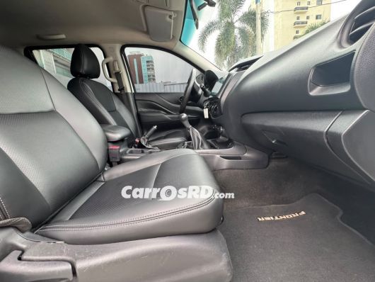 Nissan Frontier Camioneta en venta