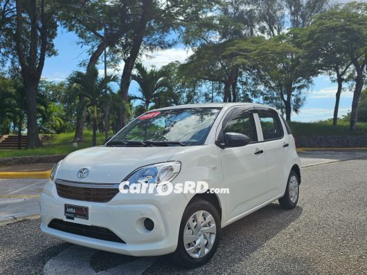 Toyota Passo Carros en venta