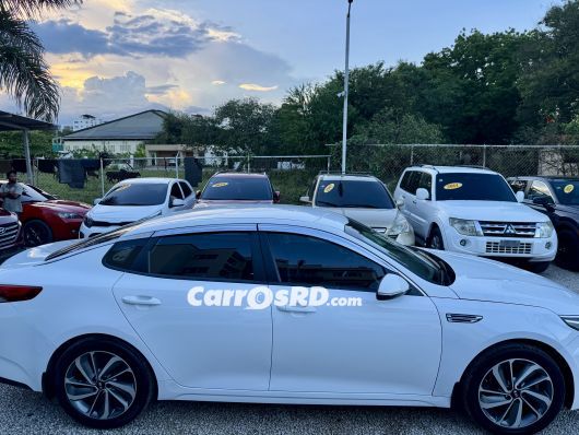 Kia K5 Carros en venta