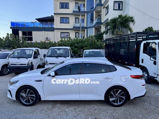 Kia K5 Carros en venta