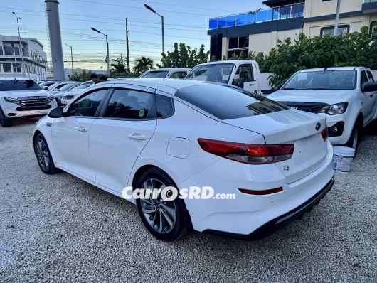 Kia K5 Carros en venta