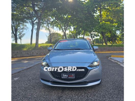 Mazda 2 Carros en venta