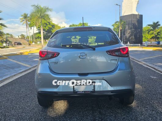 Mazda 2 Carros en venta