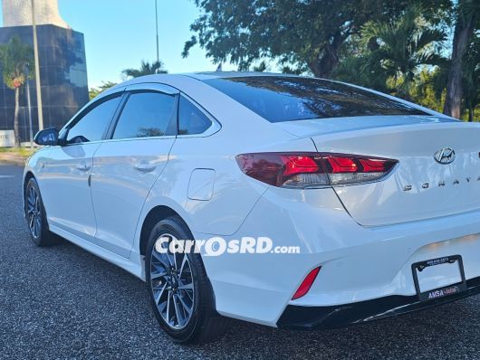 Hyundai Sonata Hatchback en venta