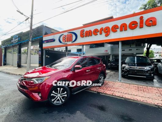 Toyota RAV4 Jeepeta en venta