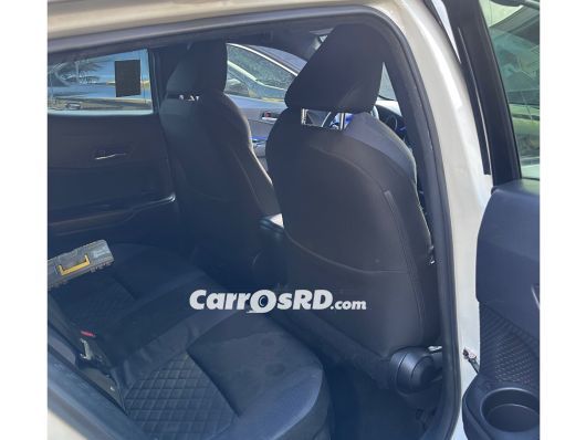 Toyota C-HR Carros en venta