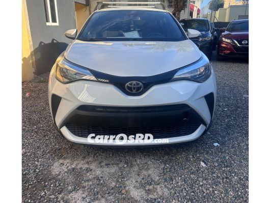 Toyota C-HR Carros en venta
