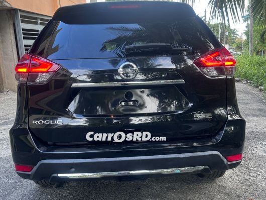 Nissan Rogue Jeepeta en venta