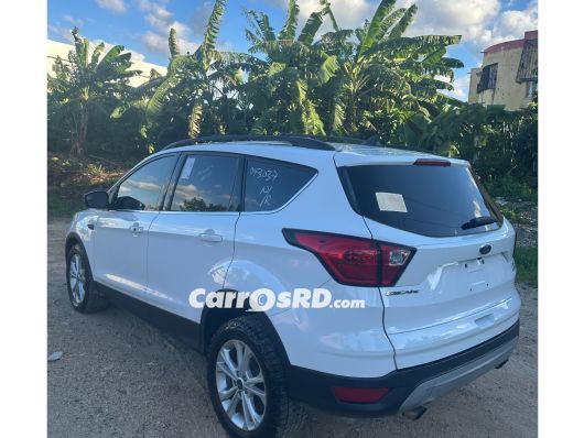 Ford Escape Jeepeta en venta