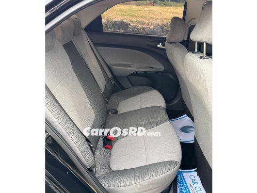 Kia Soluto Carros en venta