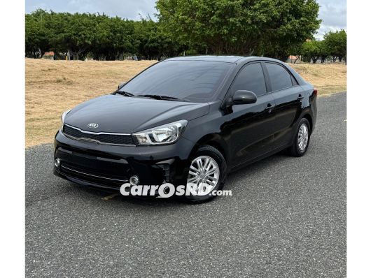 Kia Soluto Carros en venta
