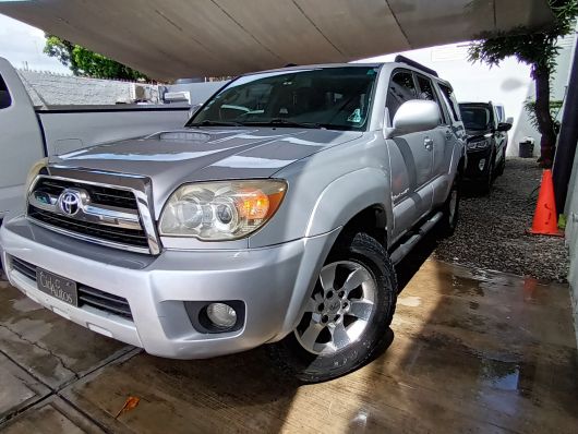 Toyota 4Runner SR5 Sport en venta
