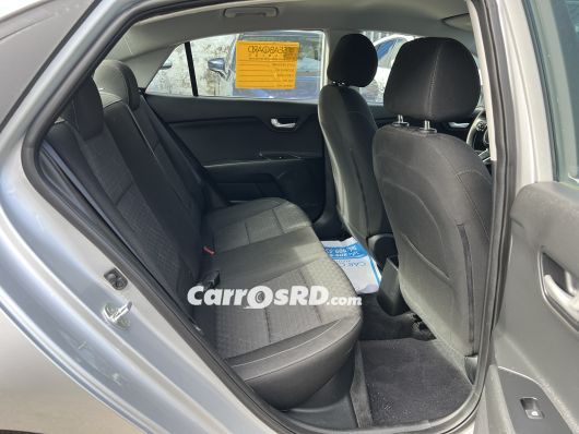 Kia Rio Carros en venta