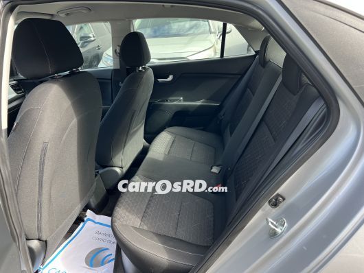 Kia Rio Carros en venta