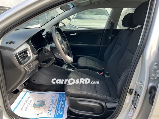 Kia Rio Carros en venta