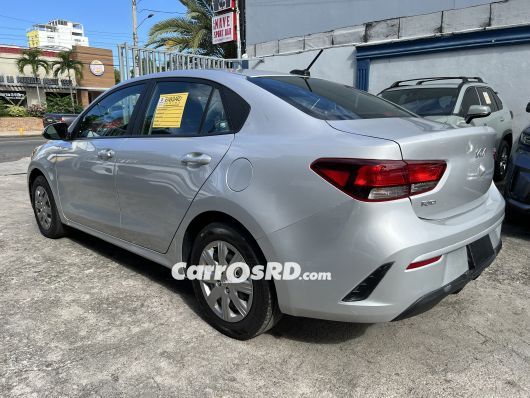Kia Rio Carros en venta