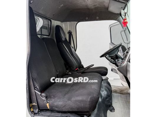 Mitsubishi Canter Camion en venta