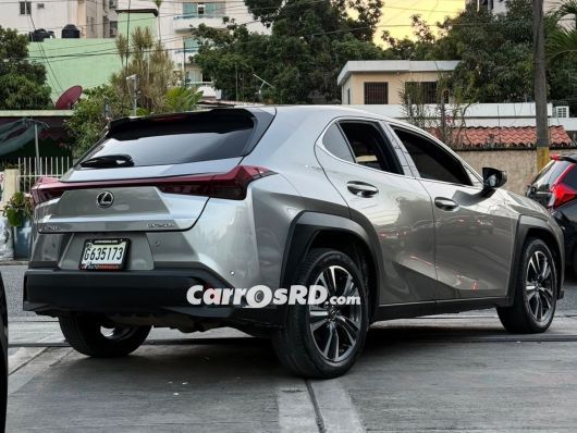 Lexus UX Jeepeta en venta