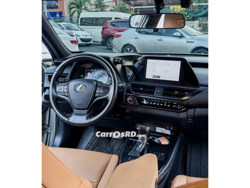 Lexus