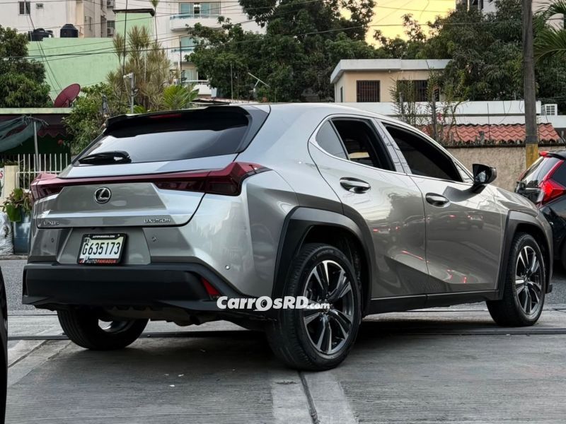 Lexus