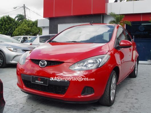 Mazda 2 Carros en venta