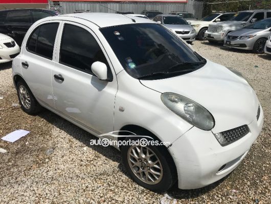 Nissan March Carros en venta
