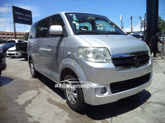 Suzuki APV Minivan en venta