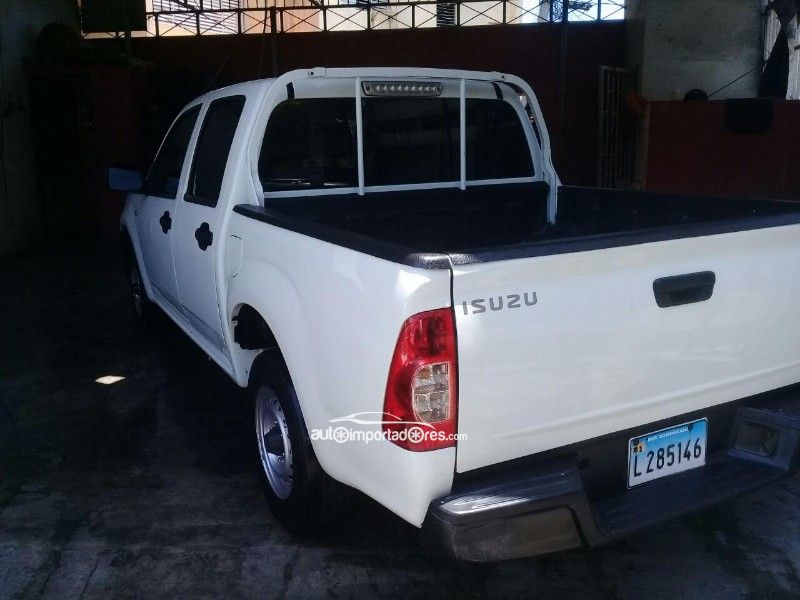 Isuzu
